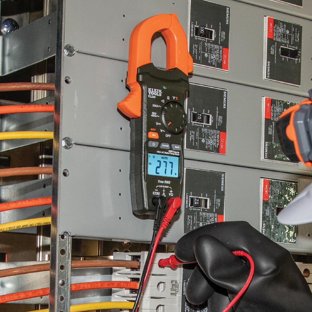 Digital Clamp Meter, Auto-Ranging 400 Amp AC P96994